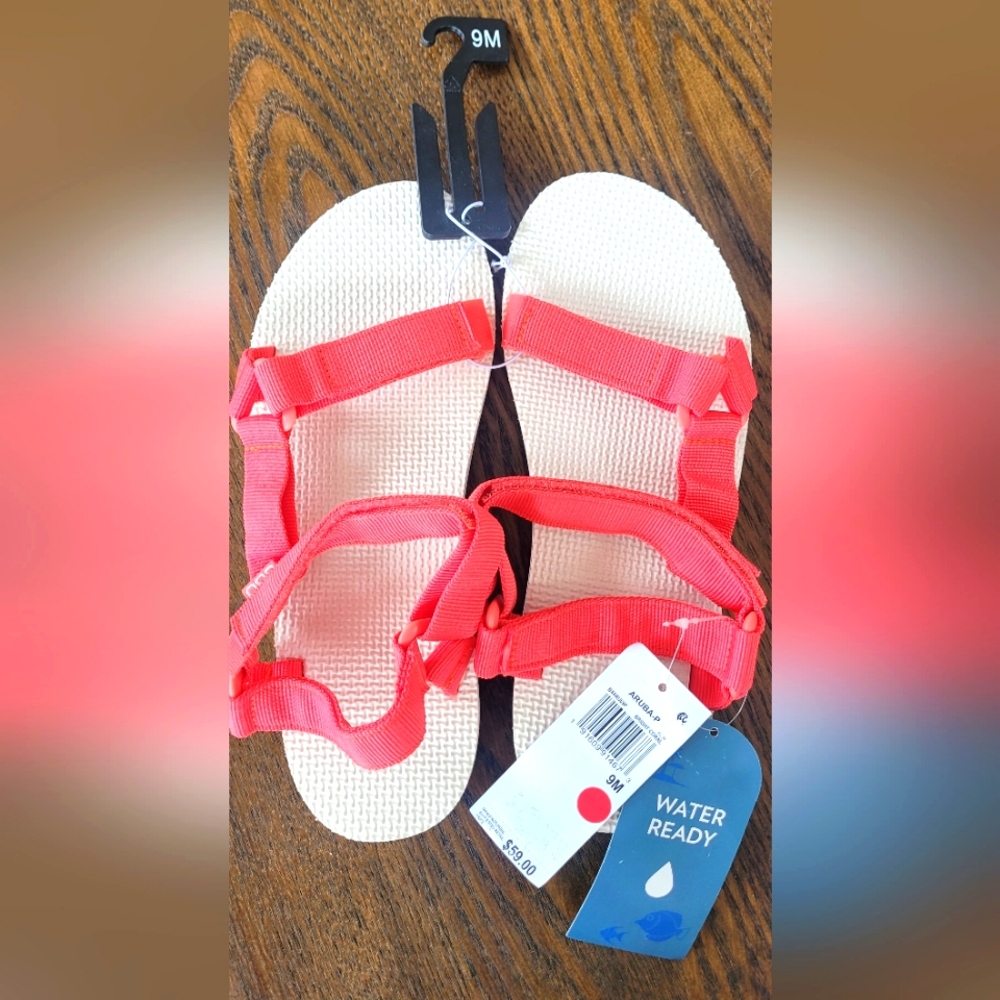 Womens Pink Water Sandals Size 9
